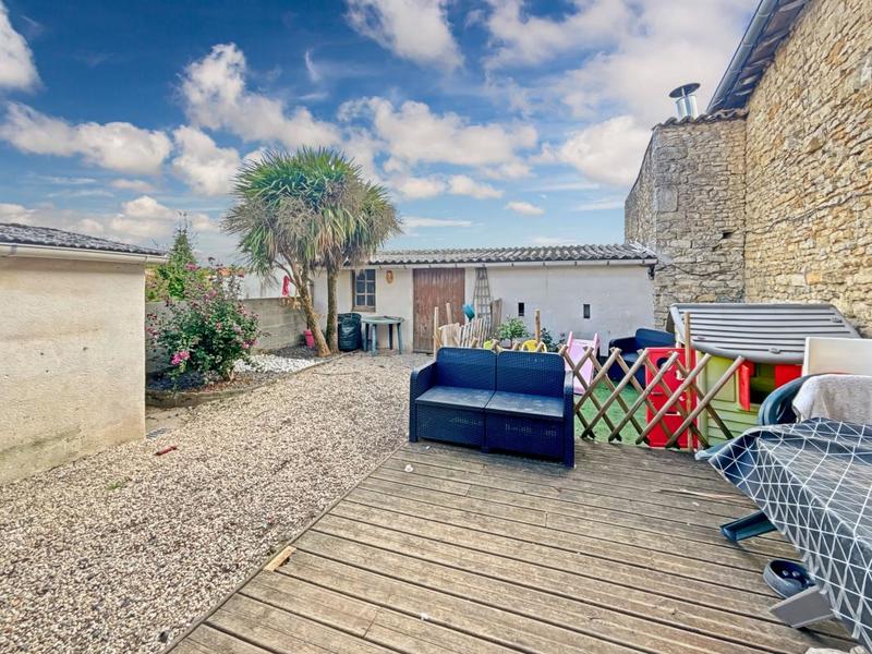 Maison - 108 m² - 4 pièces