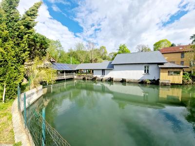 Maison - 150 m² - 5 pièces