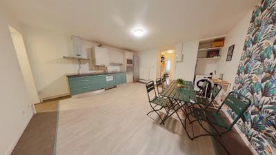 Appartement - 90 m² - 4 pièces