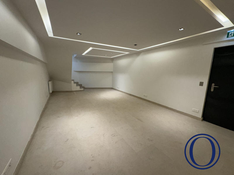 Local commercial - 87 m²