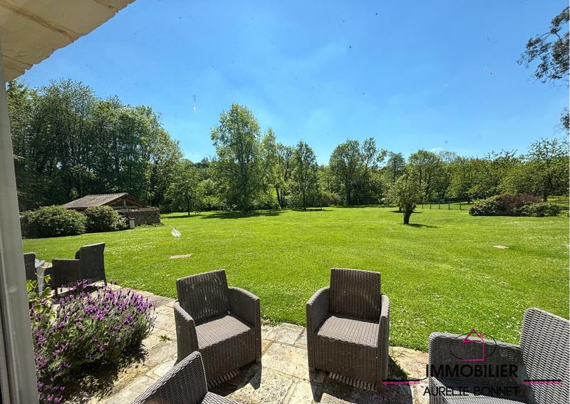 Maison - 193 m² - 5 pièces