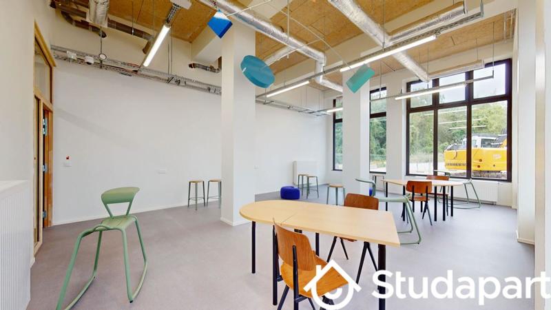 Chambre - 17 m² - 1 pièce