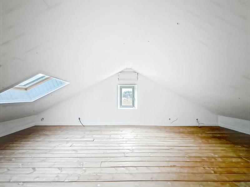 Maison en pierre - 200 m² - 9 pièces