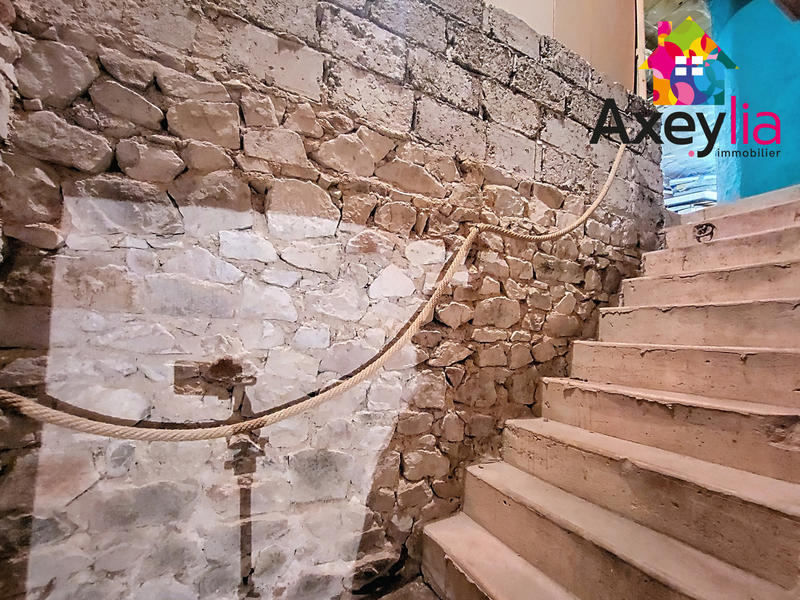 Maison - 164 m² - 6 pièces