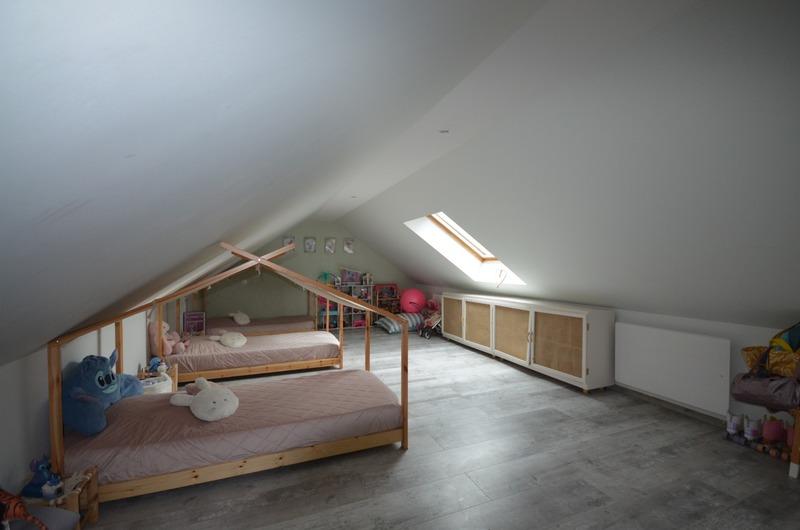 Maison - 248 m² - 6 pièces