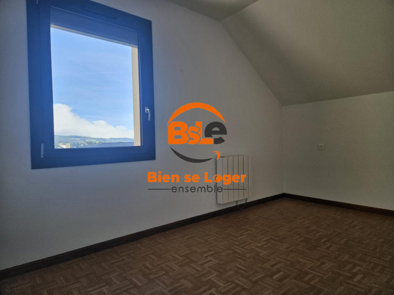 Appartement - 85 m² - 5 pièces