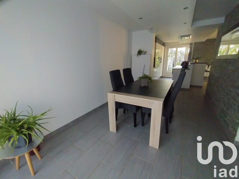 Maison - 102 m² - 5 pièces