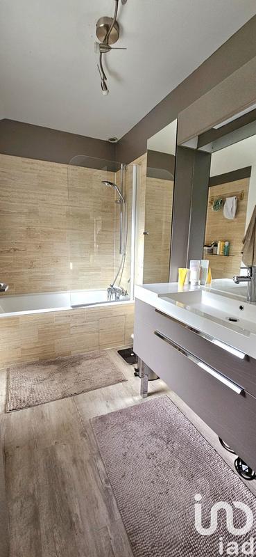 Maison - 113 m² - 6 pièces