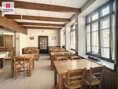 Immeuble - 389 m² - 15 pièces