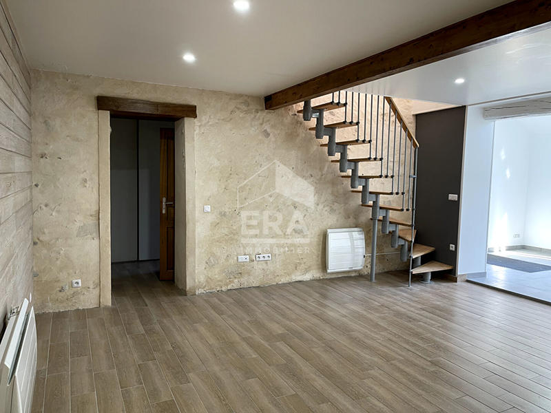 Maison - 94 m² - 5 pièces