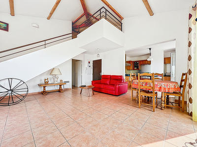 Appartement - 87 m² - 4 pièces