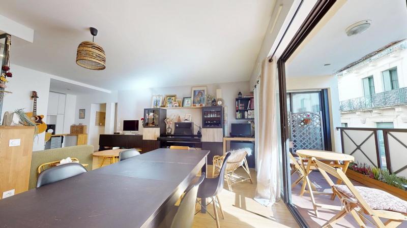 Appartement - 89 m² - 4 pièces