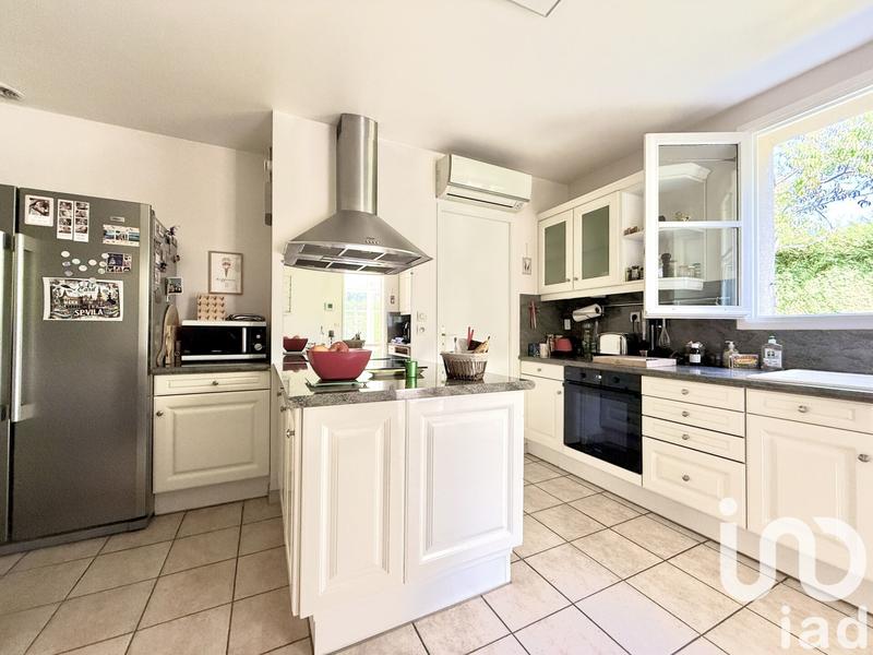 Maison - 187 m² - 7 pièces