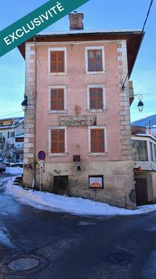 Maison - 180 m² - 10 pièces