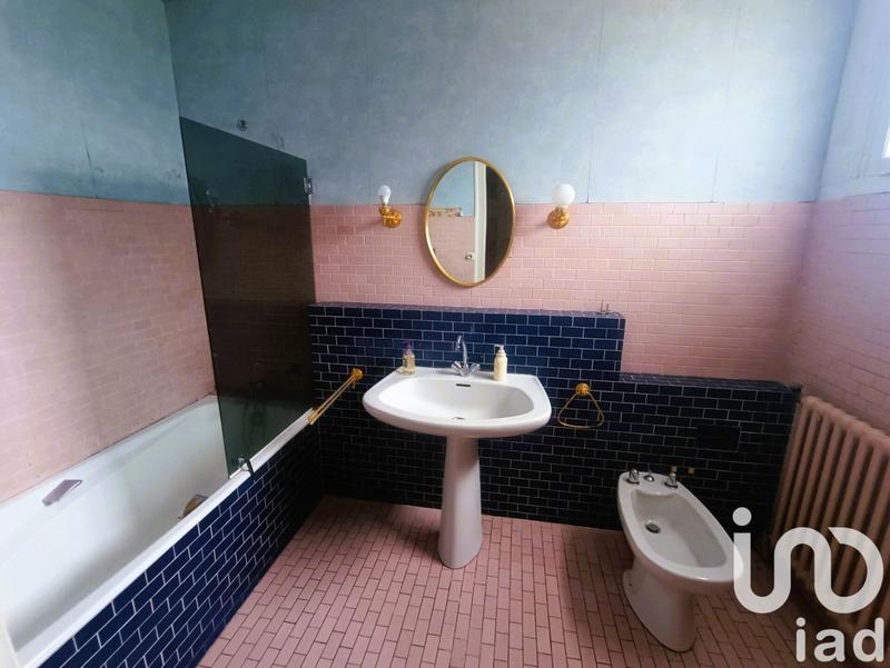 Maison de ville - 234 m² - 14 pièces