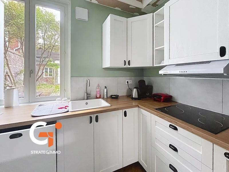 Chambre - 130 m² - 6 pièces