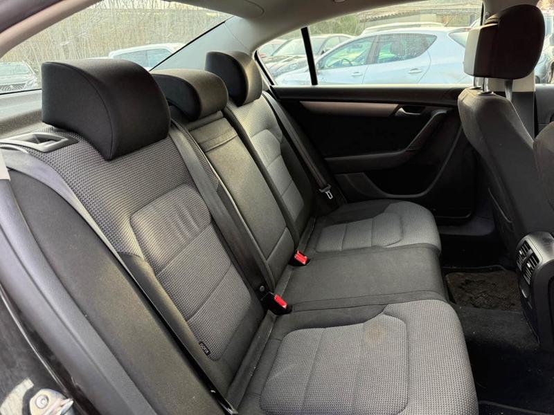 Volkswagen Passat 1.6 Tdi 105 Cr Fap Bluemotion Technology Confortline