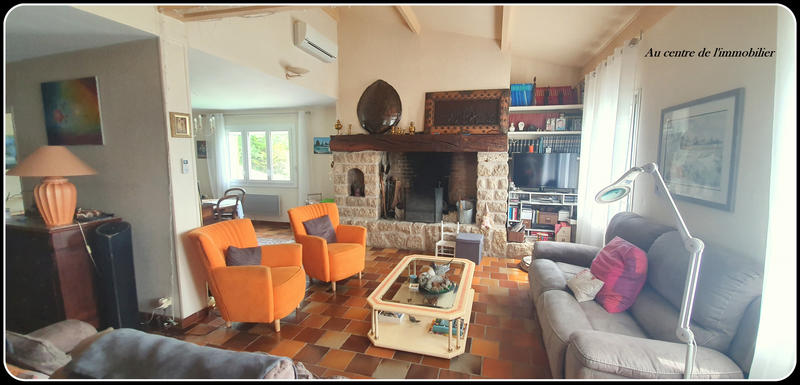 Maison - 269 m² - 11 pièces