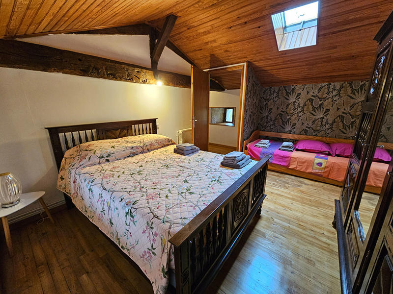 Maison - 263 m² - 10 pièces