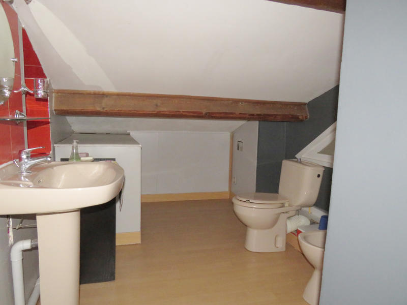 Appartement - 77 m² - 4 pièces