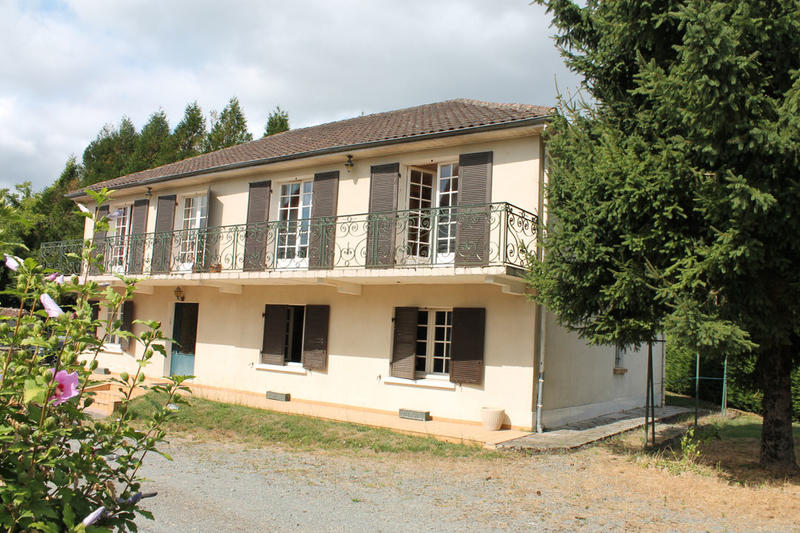 Maison de ville - 200 m² - 9 pièces