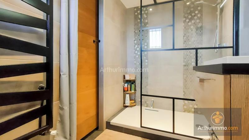 Maison - 105 m² - 6 pièces