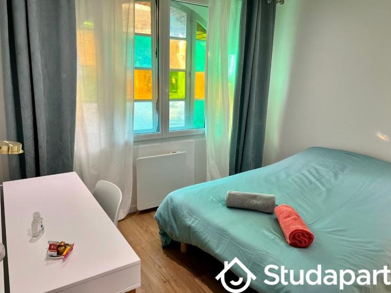 Chambre - 18 m² - 1 pièce