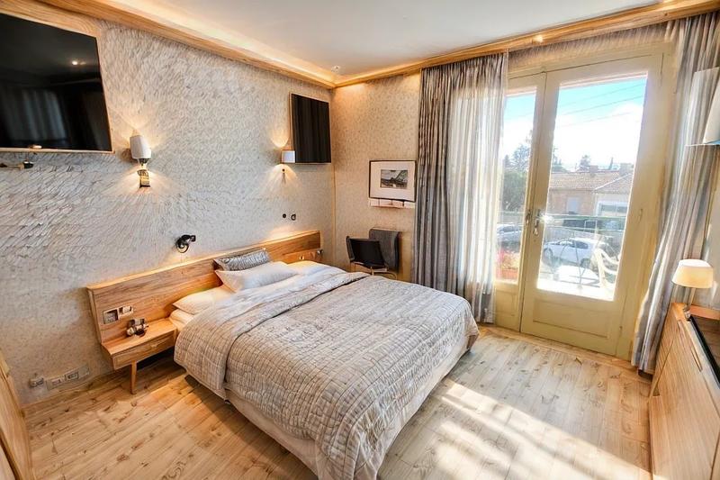 Maison - 168 m² - 7 pièces