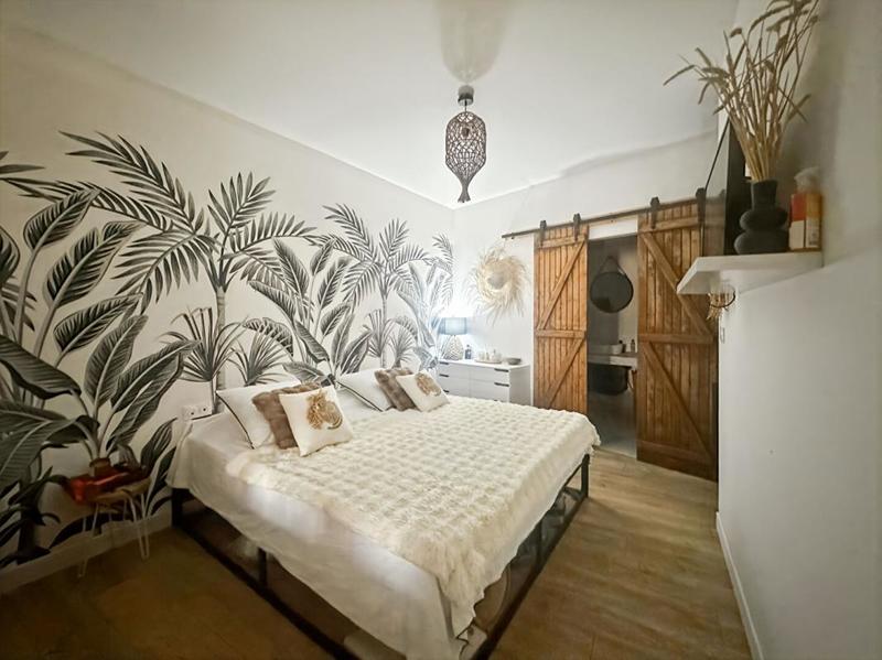 Loft - 100 m² - 4 pièces