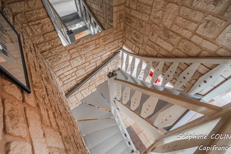 Maison de ville - 104 m² - 4 pièces