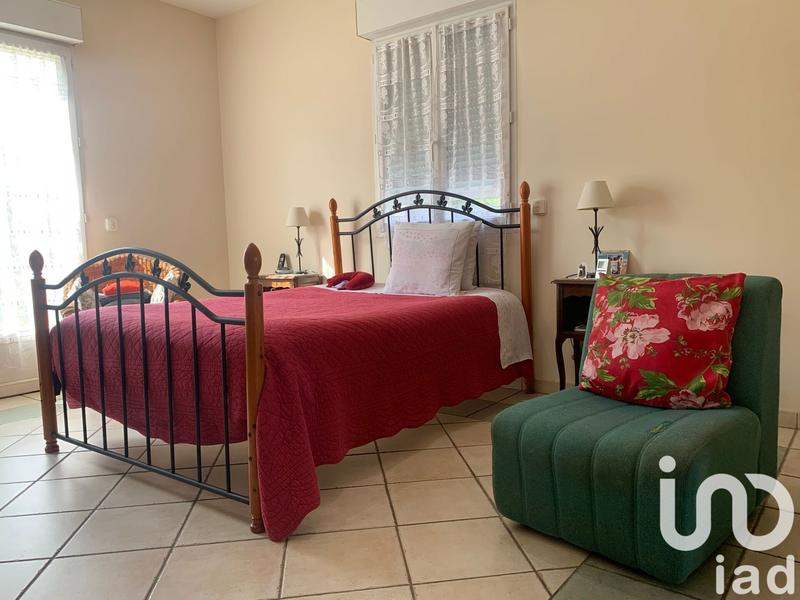 Maison - 214 m² - 6 pièces