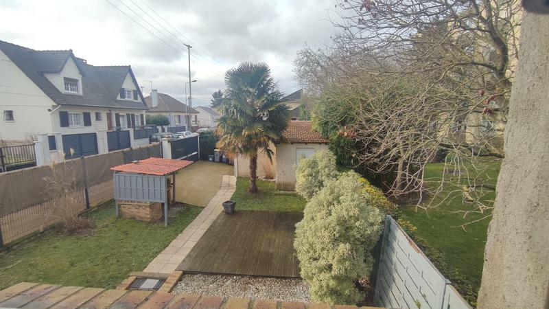 Maison - 104 m² - 5 pièces