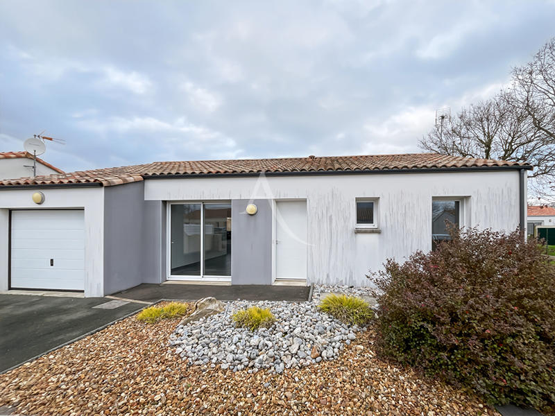 Maison - 92 m² - 4 pièces