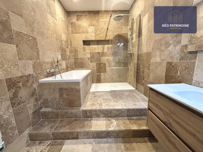 Appartement - 96 m² - 4 pièces