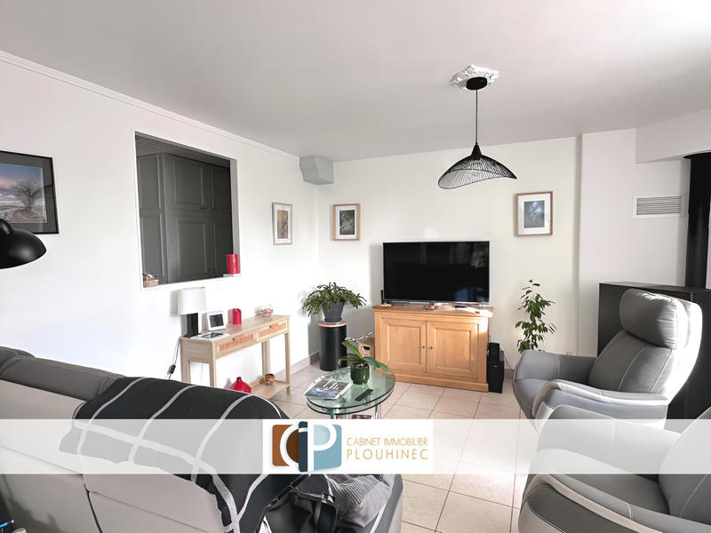 Maison - 90 m² - 5 pièces