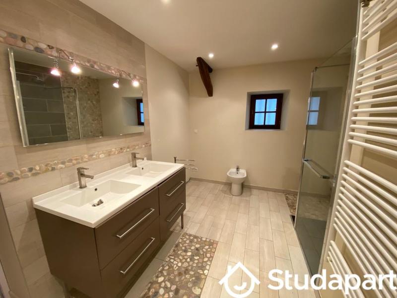 Chambre - 12 m² - 1 pièce