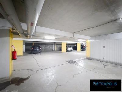 Parking / Garage - 19 m²