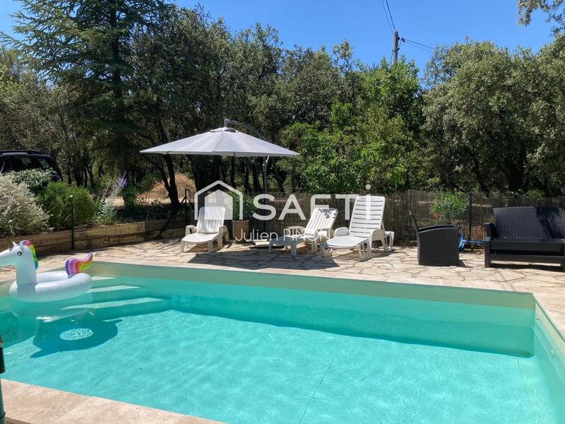 Maison - 199 m² - 8 pièces