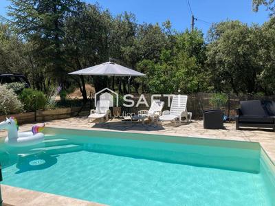 Maison - 199 m² - 8 pièces