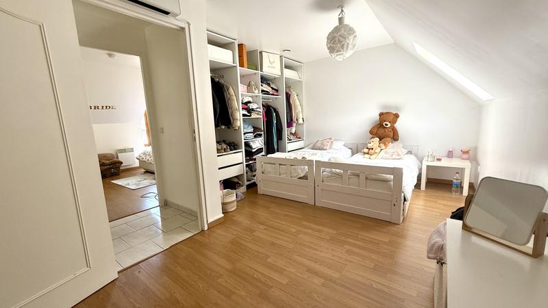 Maison - 113 m² - 6 pièces