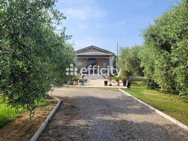 Maison - 120 m² - 4 pièces