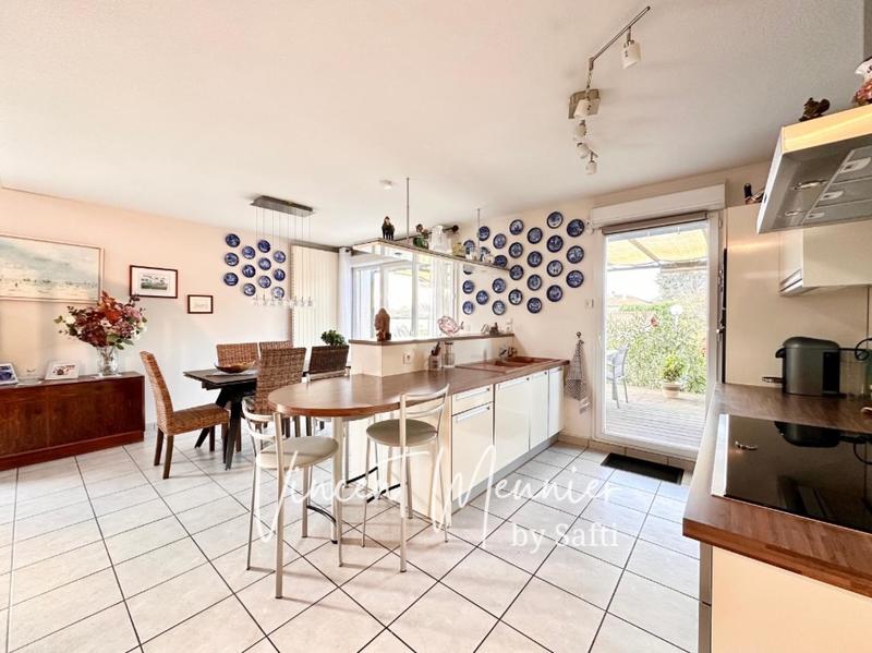 Maison - 105 m² - 5 pièces