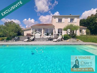 Maison - 180 m² - 6 pièces