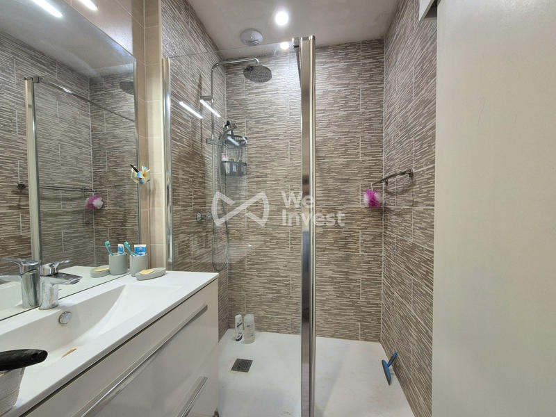 Maison - 95 m² - 6 pièces