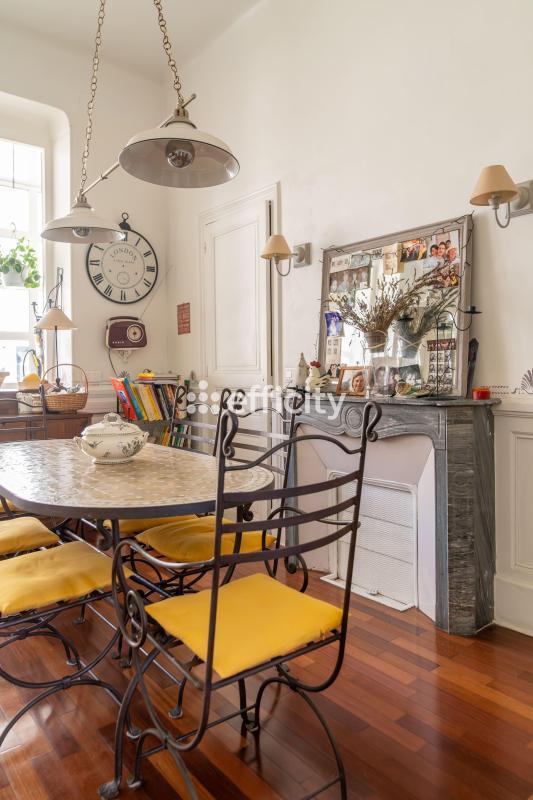 Appartement - 144 m² - 6 pièces