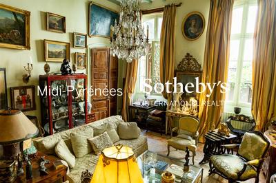 Hôtel particulier - 320 m² - 10 pièces