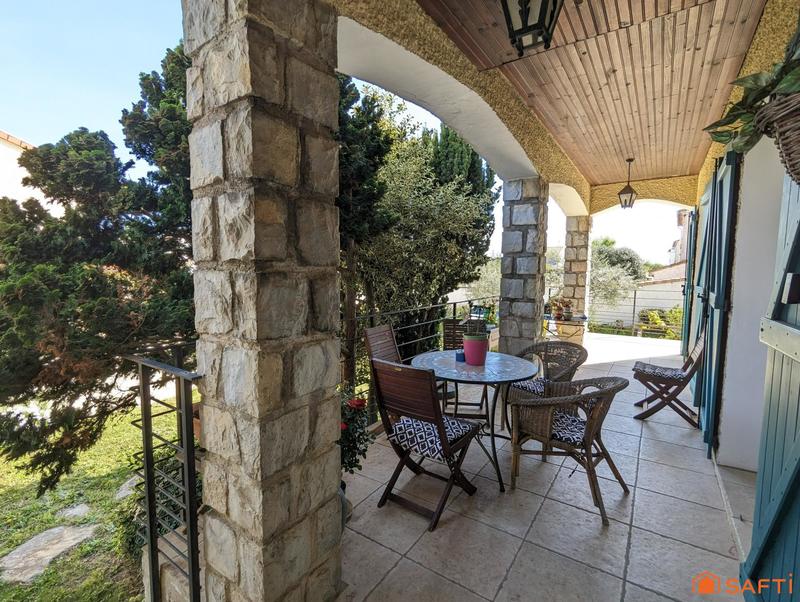 Maison - 162 m² - 5 pièces