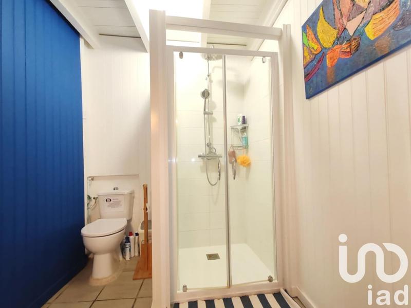 Maison - 239 m² - 9 pièces