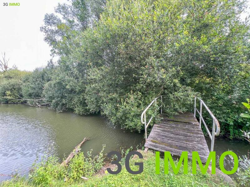 Maison traditionnelle - 147 m² - 6 pièces