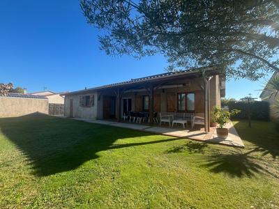 Maison - 105 m² - 4 pièces